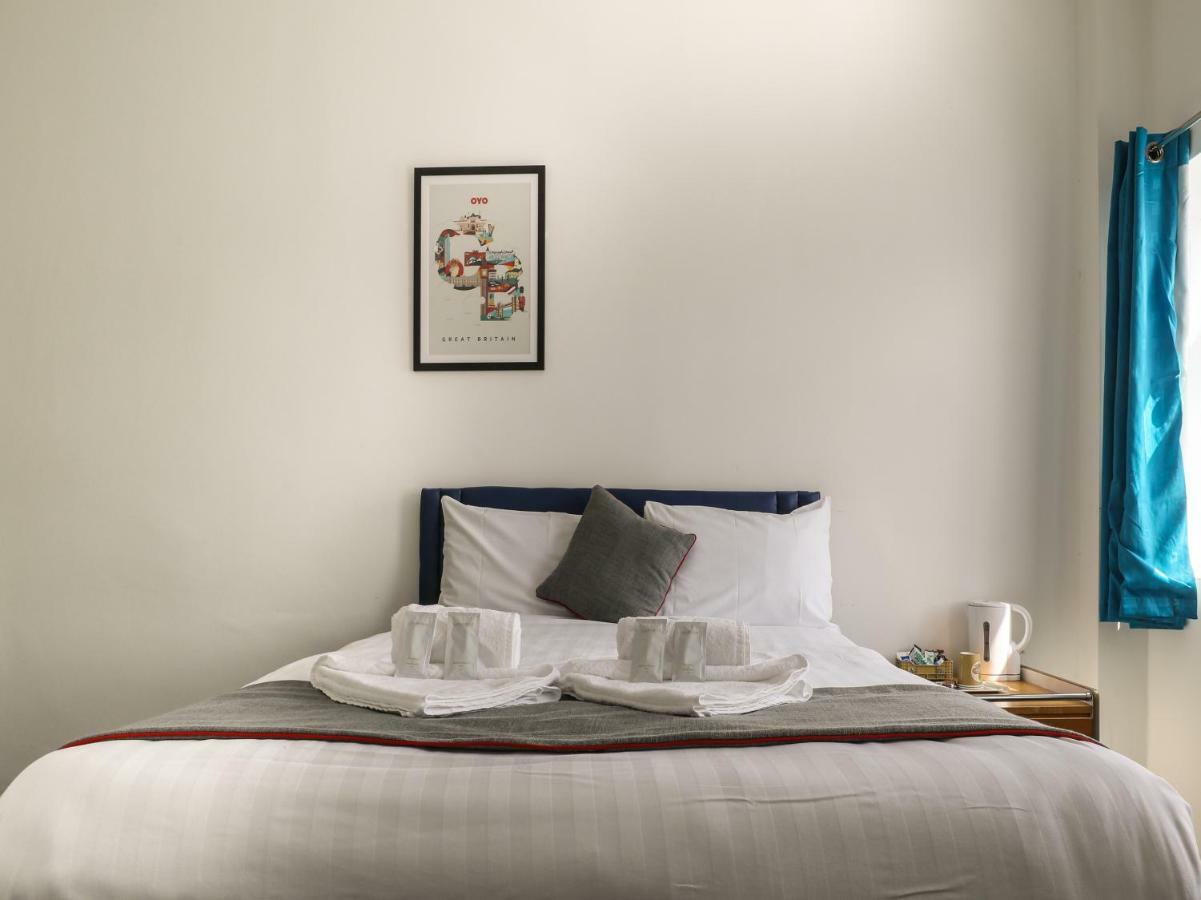 Oyo Hala Guest House Manchester Buitenkant foto